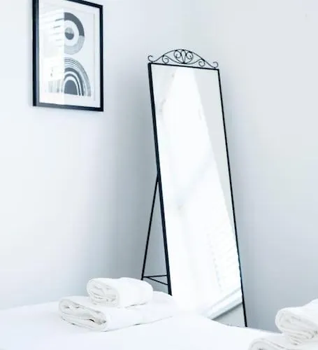 Enjoy At 4br House - Near Centre Semesterbostad *