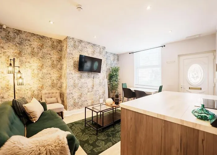 Enjoy At 4br House - Near Centre Semesterbostad Leeds (West Yorkshire)