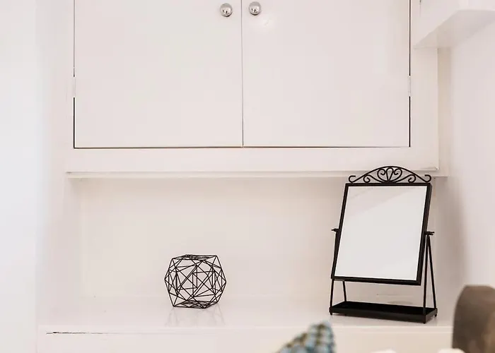 Semesterbostad Enjoy At 4br House - Near Centre