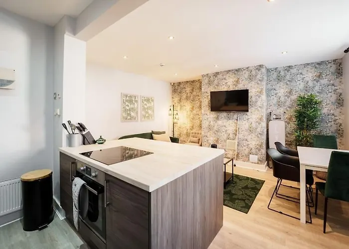 Enjoy At 4br House - Near Centre *