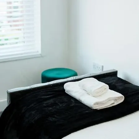 Enjoy Leeds At 4br House - Near Centre * Leeds (West Yorkshire)