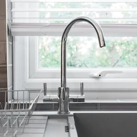 Enjoy At 4br House - Near Centre بيت للعطل