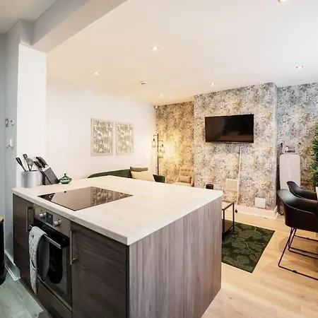 Enjoy At 4br House - Near Centre *