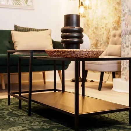 بيت للعطل Enjoy At 4br House - Near Centre ليدز