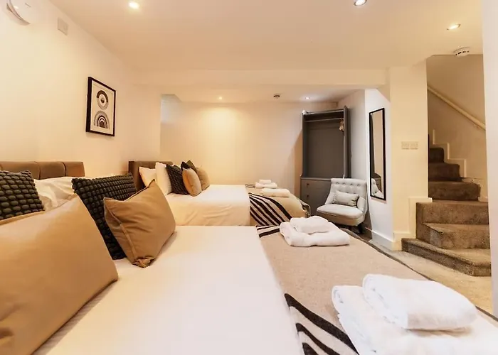 Holiday home Enjoy At 4br House - Near Centre