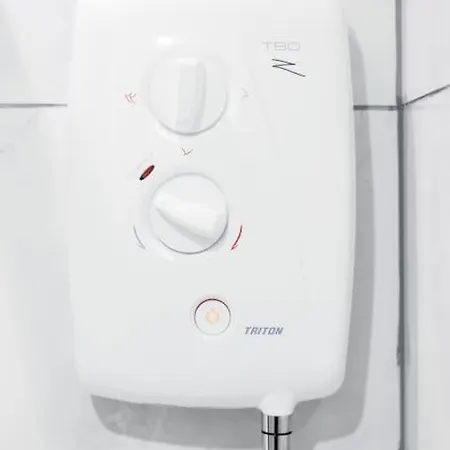 Enjoy At 4br House - Near Centre