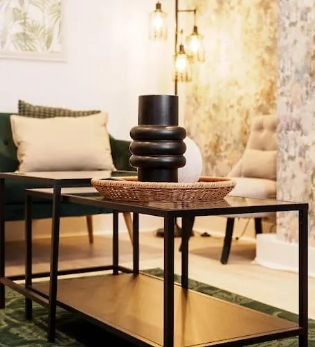 Enjoy At 4br House - Near Centre