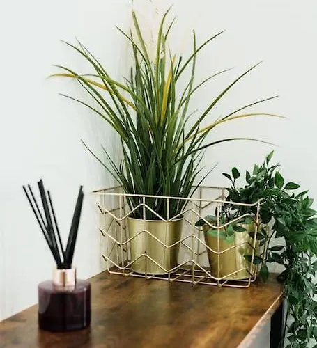 Enjoy At 4br House - Near Centre Leeds (West Yorkshire)